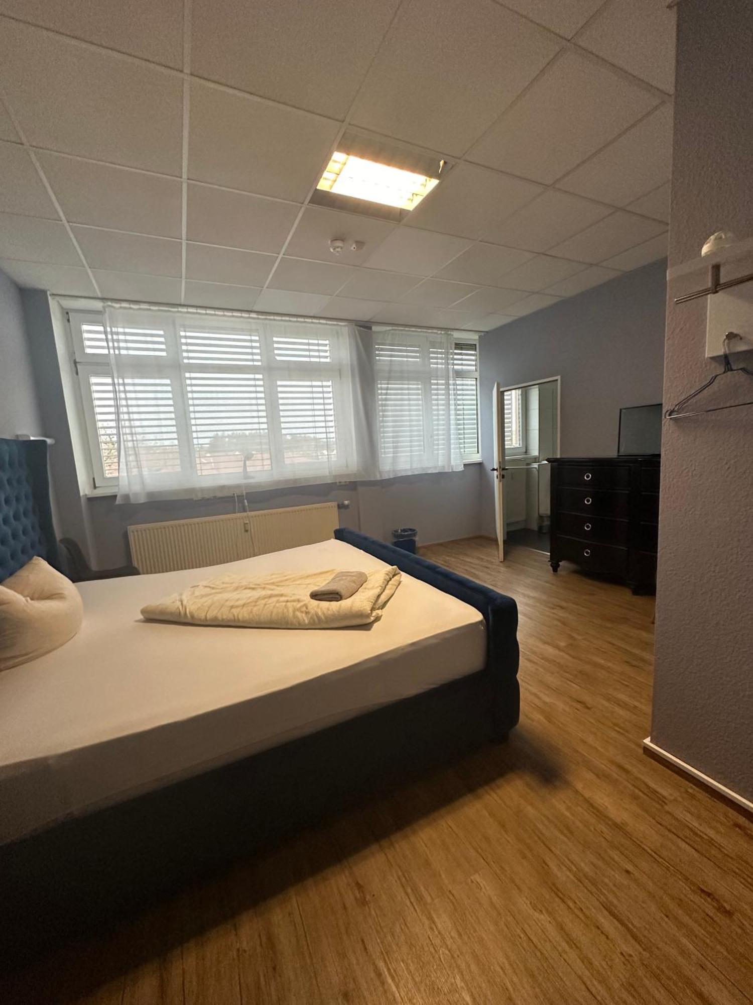 Zimmer In Ramstein الغرفة الصورة